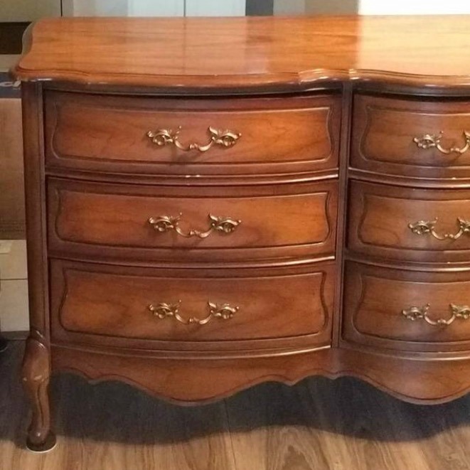 Dresser with polyurethane factory finish in good condition